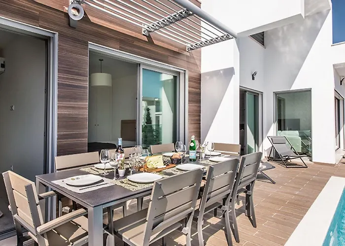 Sonia Lote 69 - Vip By Interhome Villa